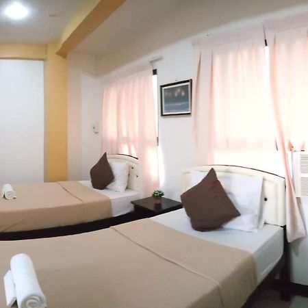 Amax Inn Cebu Мандауе-Сіті Екстер'єр фото