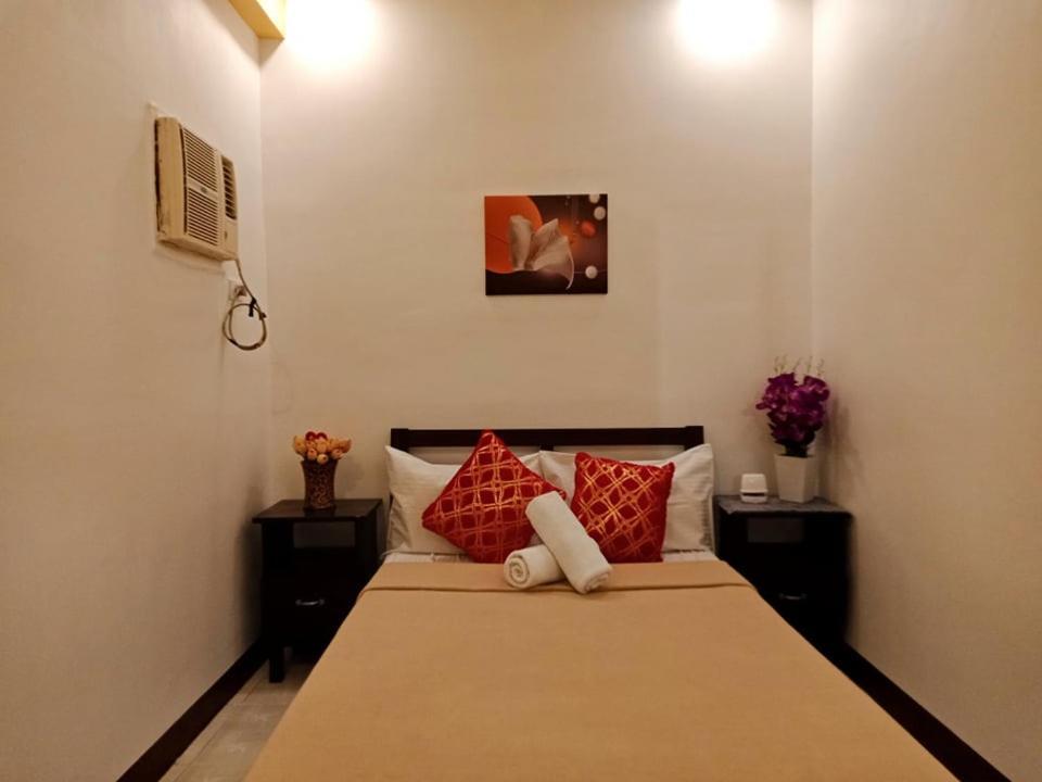 Amax Inn Cebu Мандауе-Сіті Екстер'єр фото