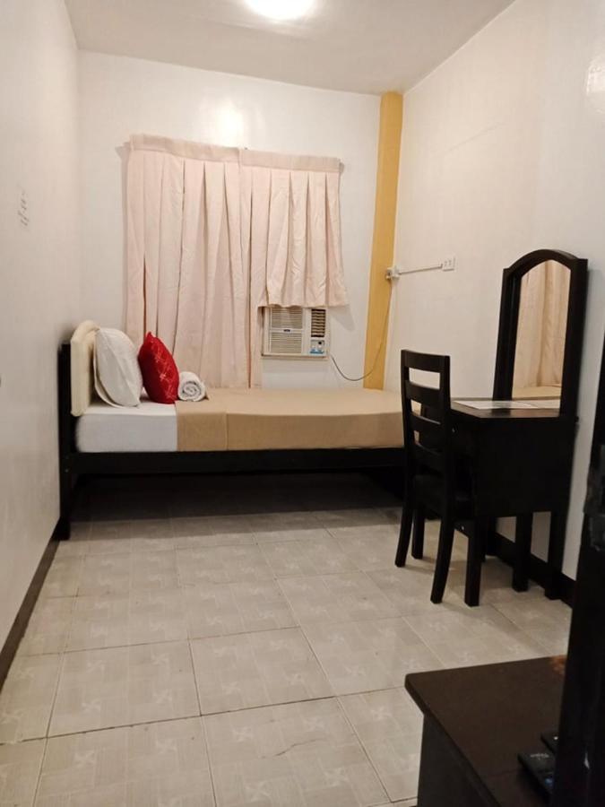 Amax Inn Cebu Мандауе-Сіті Екстер'єр фото