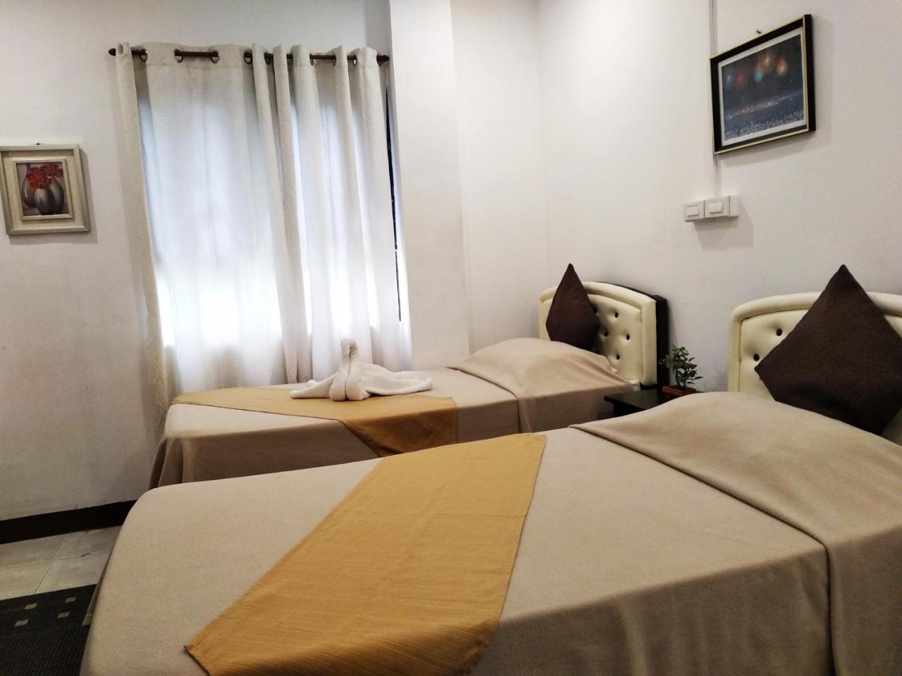 Amax Inn Cebu Мандауе-Сіті Екстер'єр фото