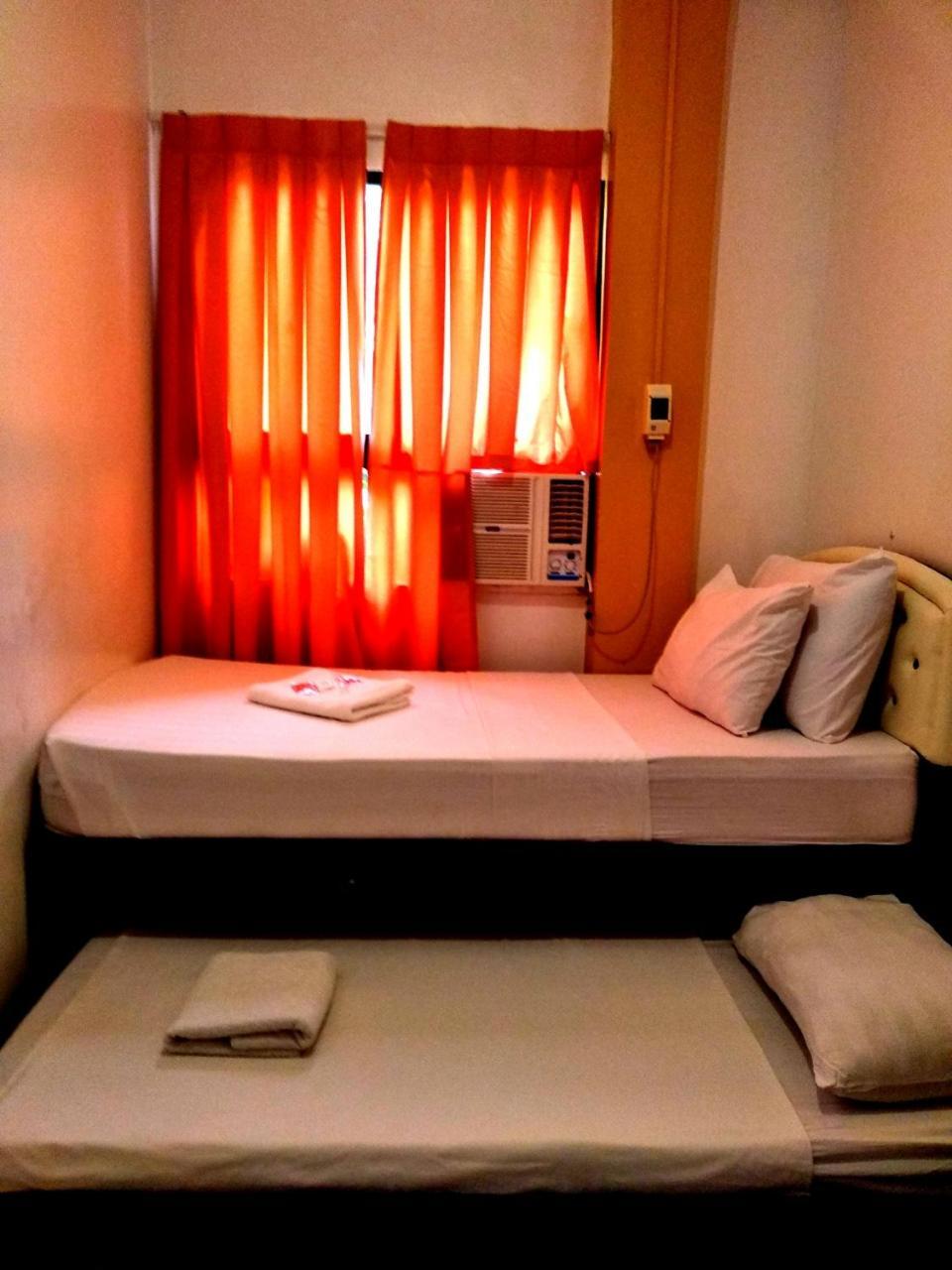 Amax Inn Cebu Мандауе-Сіті Екстер'єр фото
